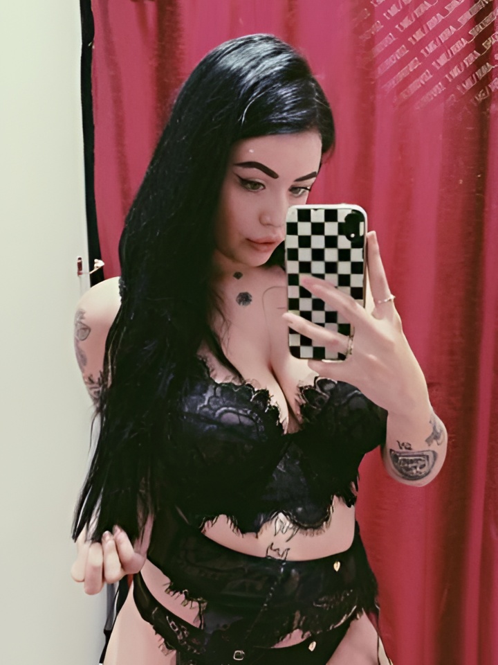 Альбина привлекальеная девушка из Барнаула цена от 2000 руб