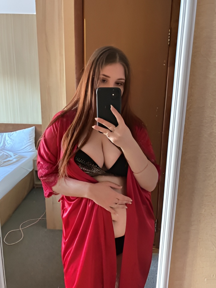 Жанна привлекальеная девушка из Барнаула цена от 4000 руб