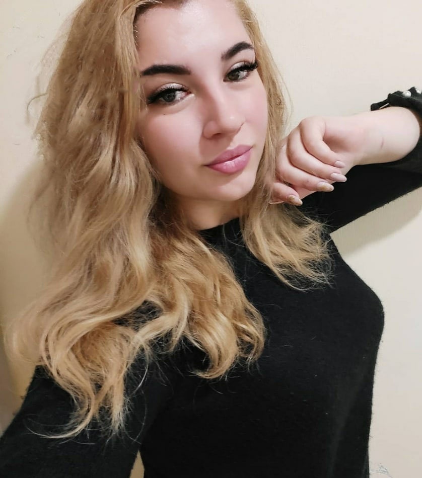 Олеся привлекальеная девушка из Барнаула цена от 3500 руб