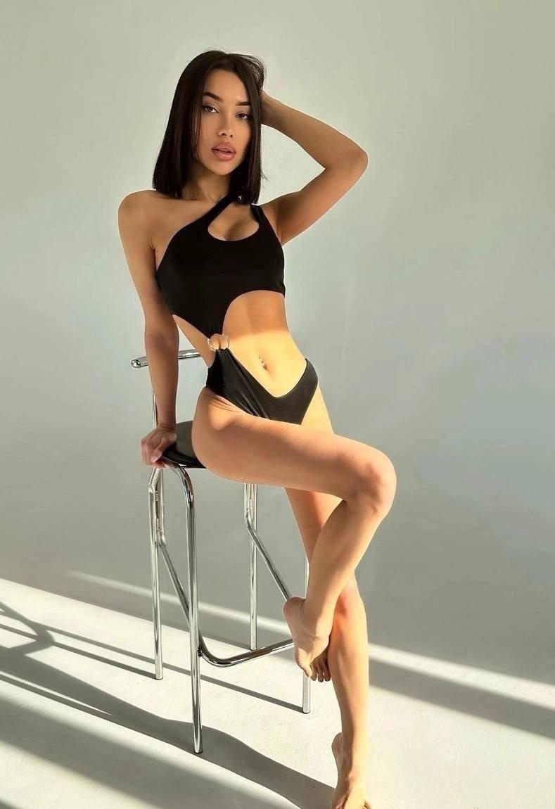 Оля привлекальеная девушка из Барнаула цена от 6000 руб