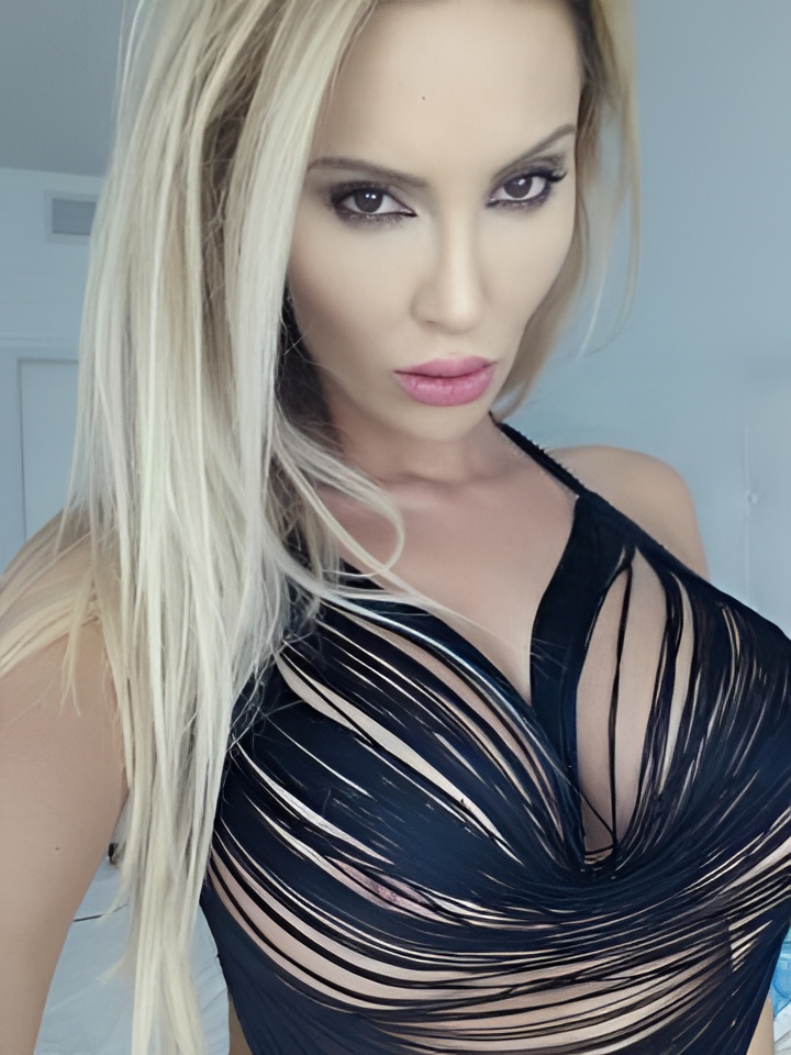 Индивидуалка Алена, доступна для личного знакомства от 2000 руб