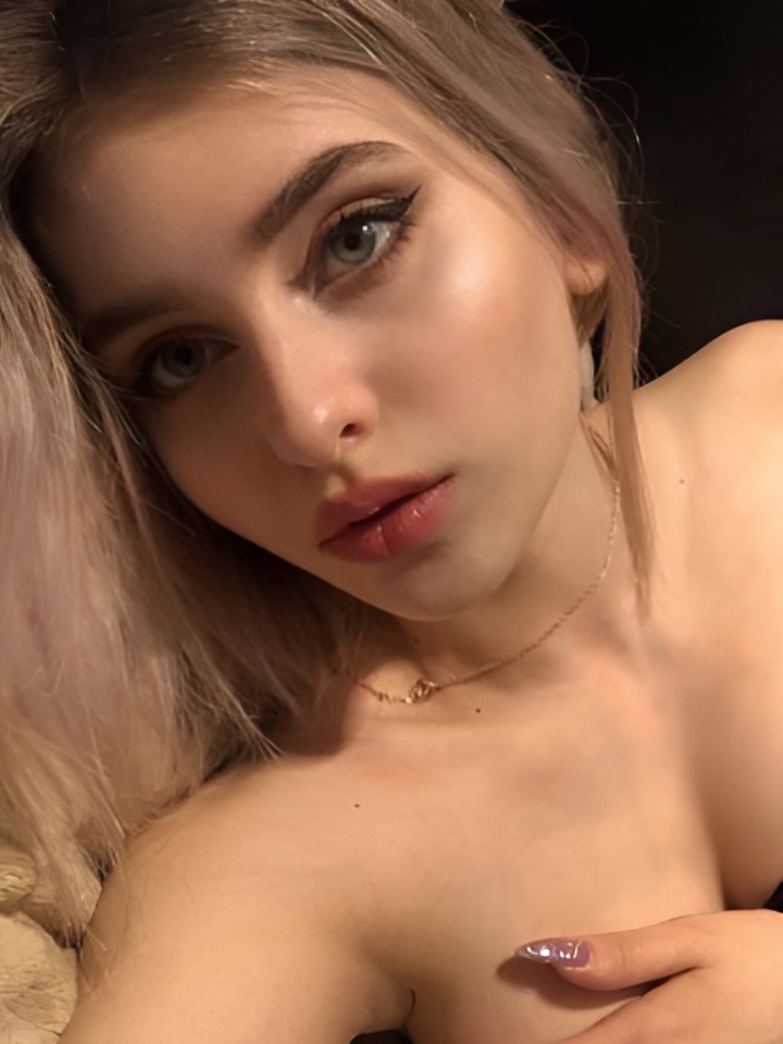 Индивидуалка Владлена, доступна для личного знакомства от 2500 руб