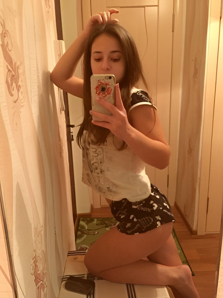 Индивидуалка Владлена, доступна для личного знакомства от 2000 руб