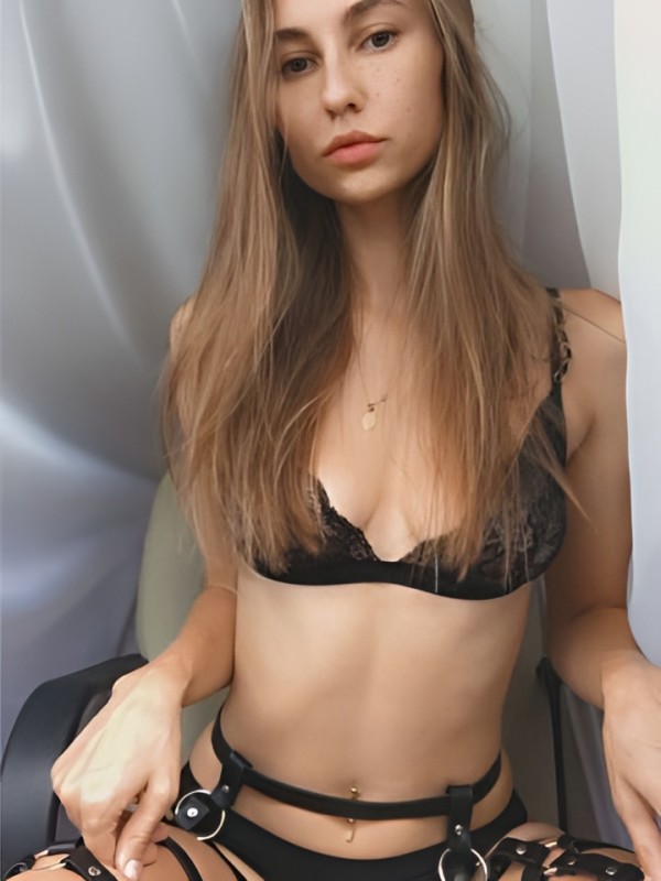 Ирма привлекательная девушка из Барнаула цена от 5000 руб