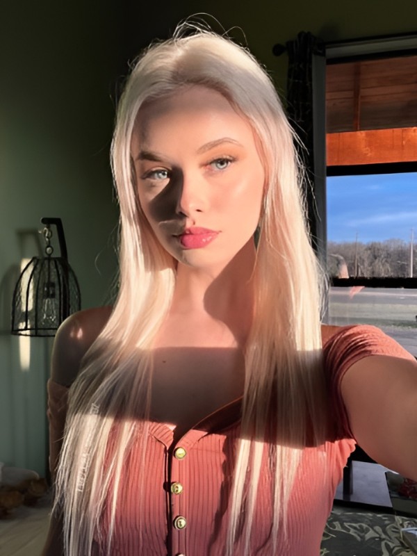 Оксана привлекательная девушка из Барнаула цена от 3000 руб