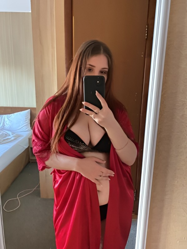 Жанна привлекательная девушка из Барнаула цена от 4000 руб